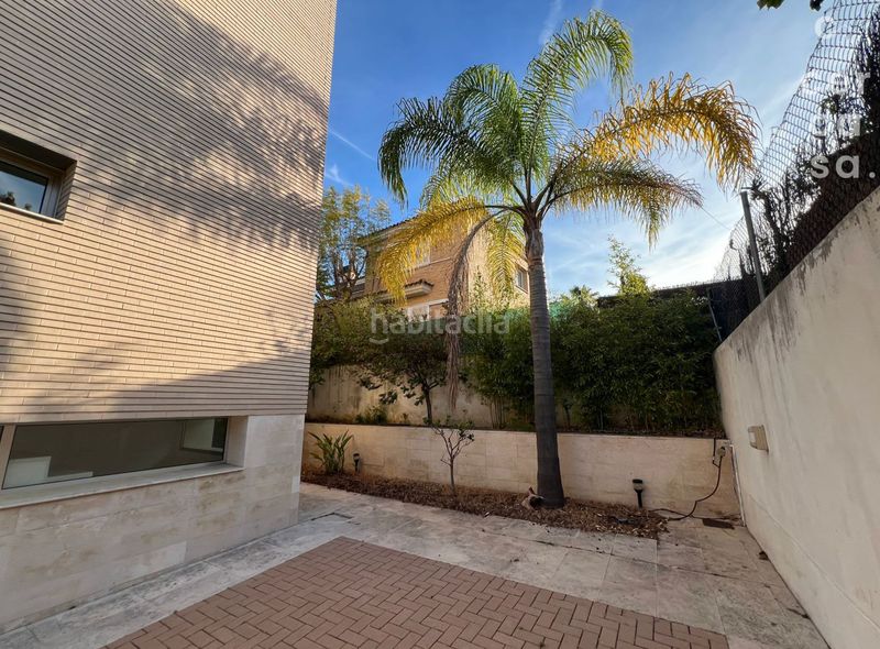 Foto bb28a579-e325-4c67-8fc8-9567a23fc150. Xalet amb aparcament piscina a Godella