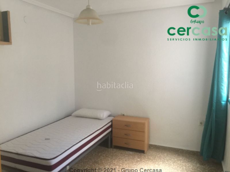 Foto bf4f42cb-4cb9-4038-bab1-6e845e619c9a. Pis a Torrefiel Valencia