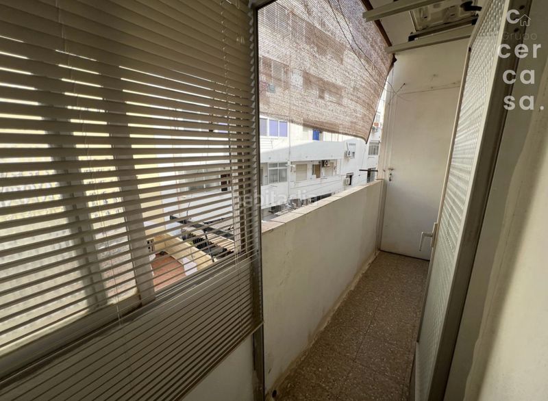 Foto af89fcdd-b0c1-4745-8554-19c528718c2b. Pis amb aparcament a Torrefiel Valencia