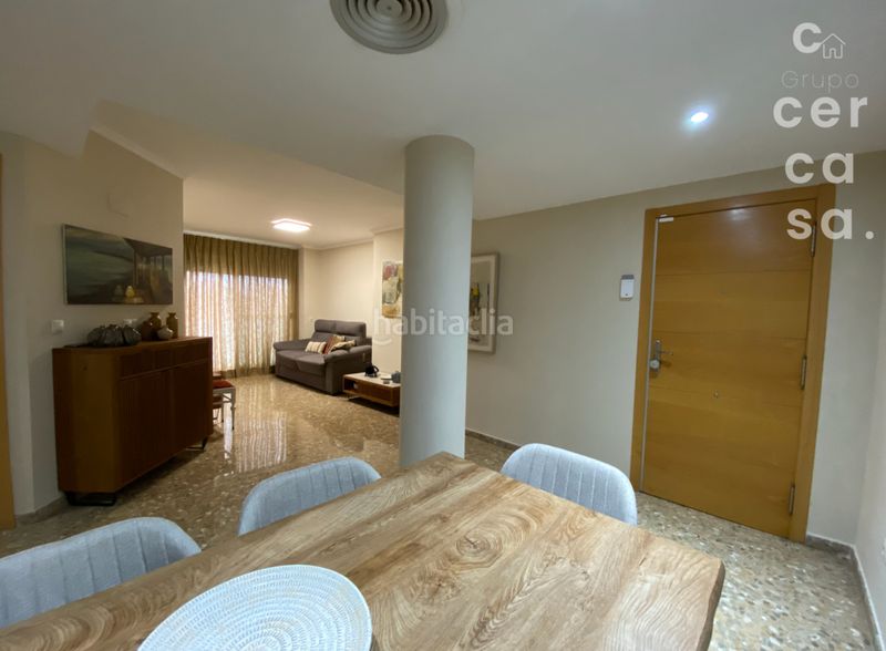 Foto 560579a7-2c8d-409e-9f2b-dbeee960a5f4. Pis amb aparcament a Torrefiel Valencia