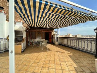 Flat in El Castillo - San Roque - El Carmen. Impresionante piso duplex en el centro de molina de segura, list