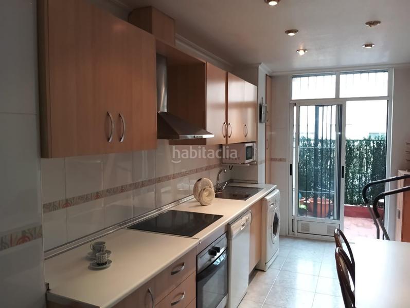 Foto 60d87f88-b8f3-4bb6-9e20-aa2a38b02fc1. Location appartement dans calle vara rey 11 dans San Lorenzo Murcia