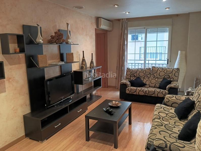 Foto 0dca7cb5-f560-4569-8e6a-e45c68e7872e. Miete etagenwohnung in calle vara rey 11 in San Lorenzo Murcia