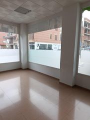 Affitto Locale commerciale in Bullas. Local comercial centro de bullas por solo 400 euros