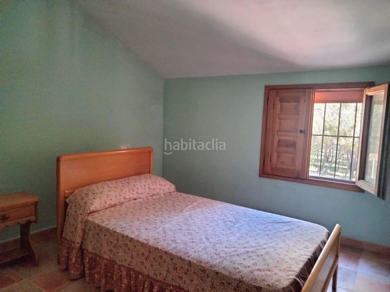Foto c05e854b-faa5-4e27-bea9-b014d47c3b81. Chalet avec parking dans Mula