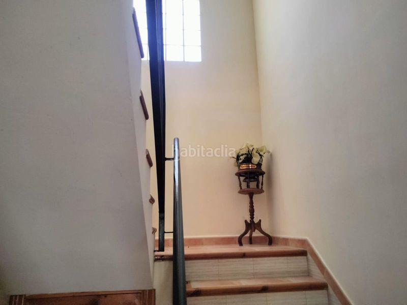 Foto cd6c31f5-2639-442b-9f6d-e20df1428328. Chalet avec parking dans Mula