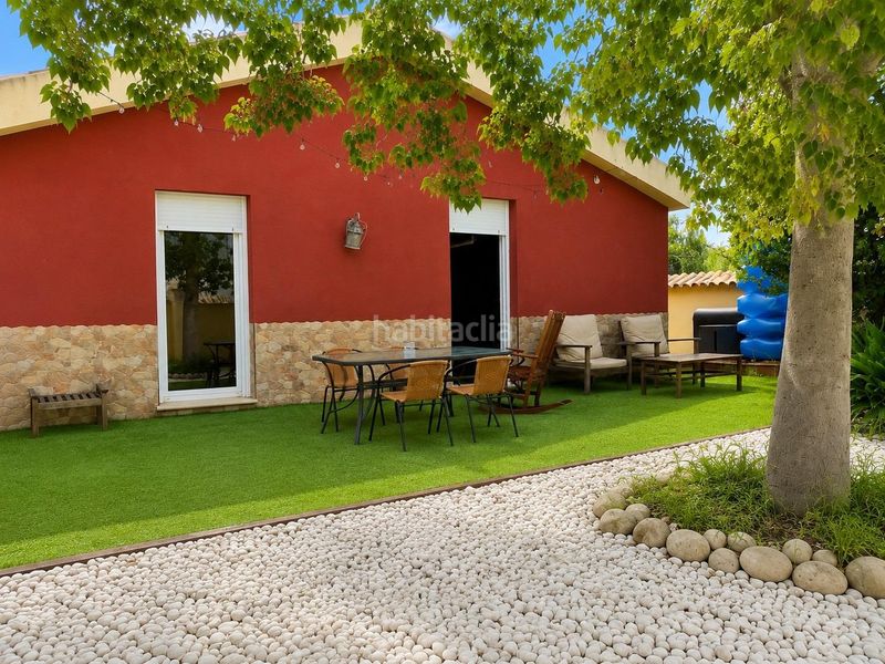 Foto fed14790-584b-4c5f-be93-b4b40175a92b. Casa amb aparcament a Alguazas