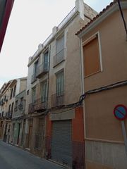 Edificio en Cieza