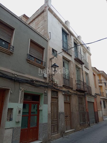 Foto d42b18c4-23ab-4f59-b096-0cfe2fe9a59e. Edificio  en Cieza