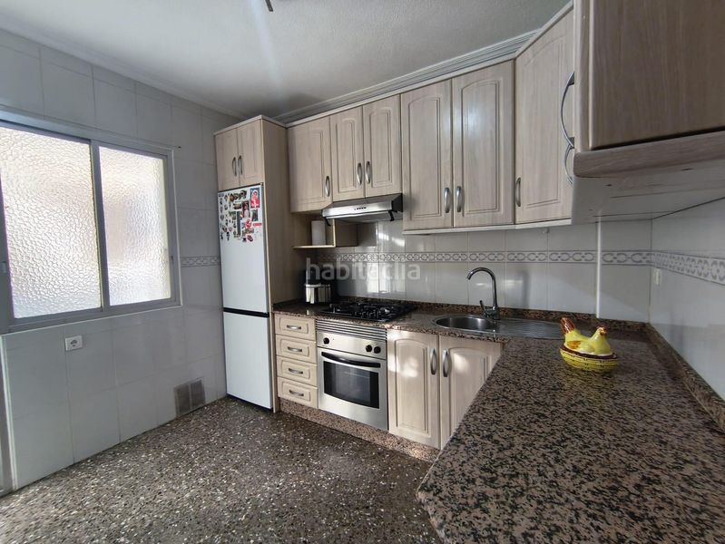 Foto d0b23603-e1dc-418c-9e93-f653c2a31a66. Flat with heating in Centro Molina de Segura