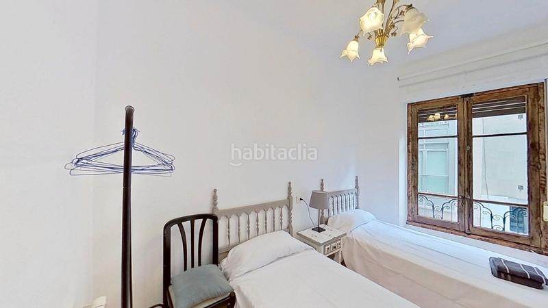 Foto 0d0be2b3-4174-4321-9337-2073a6faa1c3. Piso en calle linares rivas 10 piso con encanto en el Centro de gijon lado puerto deportivo en Gijón
