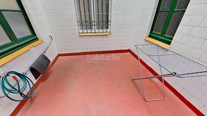 Foto cffddb93-395b-4a20-bce4-04aa259bab12. Piso en calle linares rivas 10 piso con encanto en el Centro de gijon lado puerto deportivo en Gijón