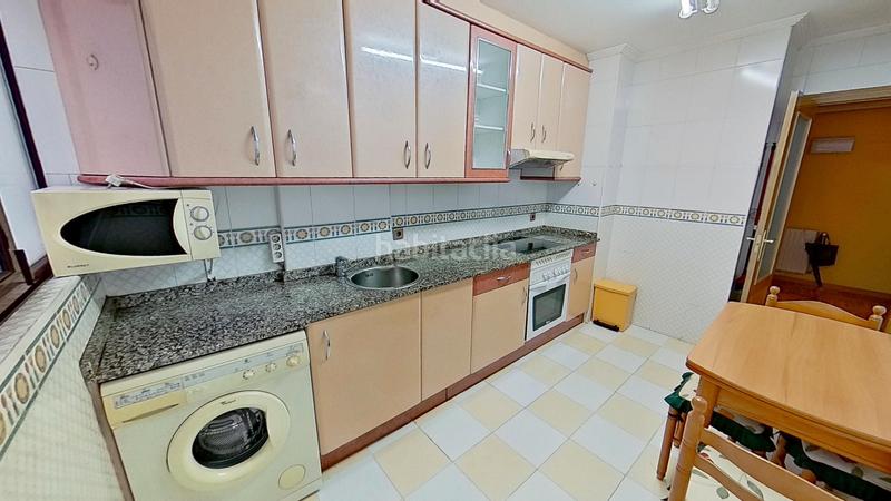 Foto 059d5274-1fb0-4f1d-b4e2-6b1160e97f14. Appartamento con riscaldamento parcheggio in Huca - La Cadellada Oviedo