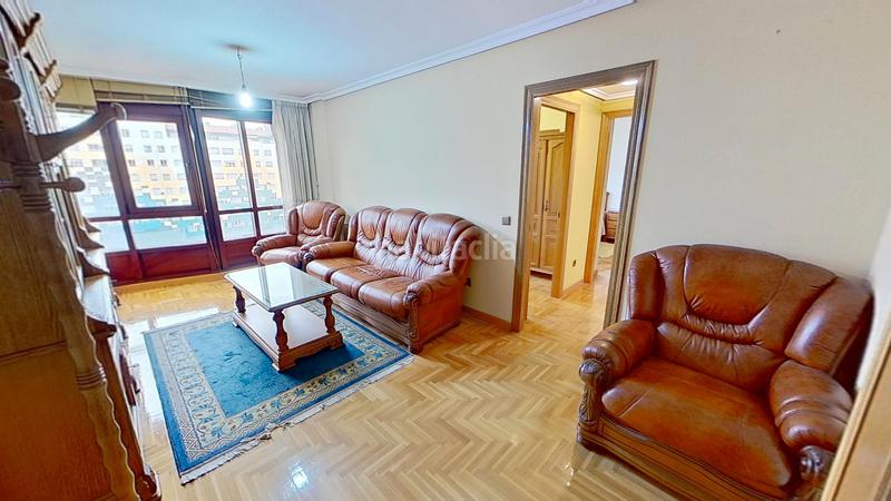 Foto dbc15f33-fd6b-41c5-8ced-b07baa54a2a6. Appartamento con riscaldamento parcheggio in Huca - La Cadellada Oviedo