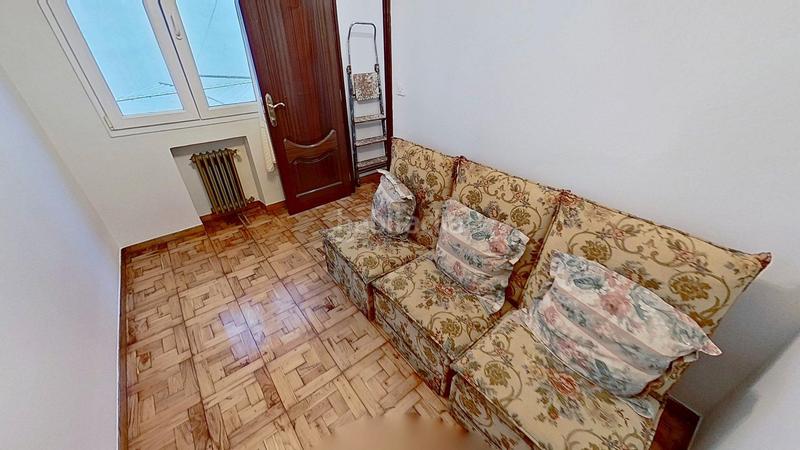 Foto aacbd26c-ec84-4ac7-904f-90a12cb55e52. Pis amb calefacció a Centro Gijón