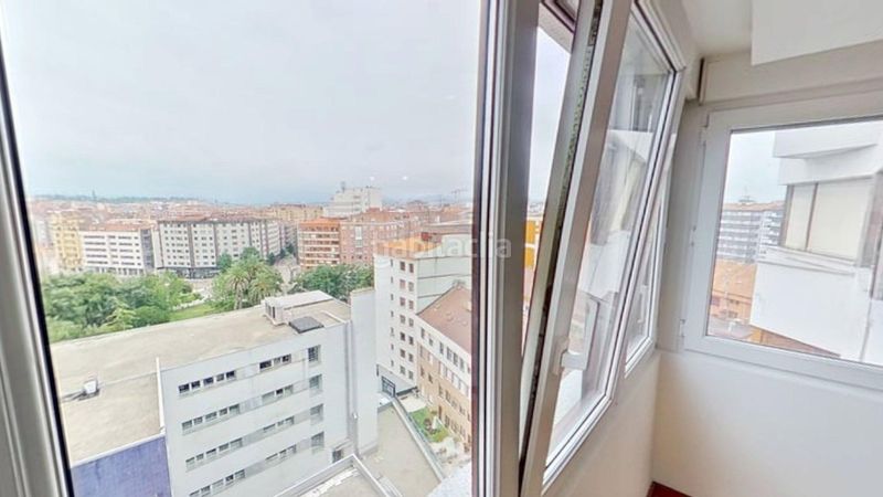 Foto 462e6535-2a19-4f4c-b9ed-fba1308429c4. Flat in Centro Gijón