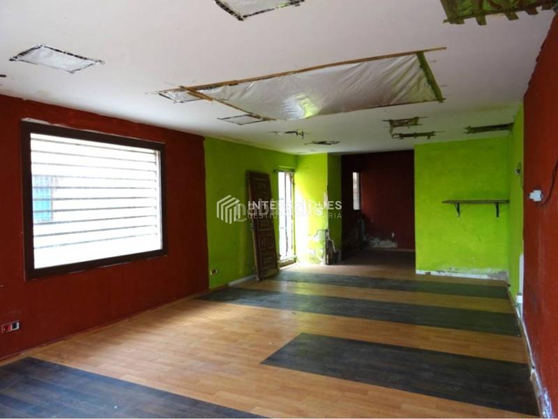 Foto 4a7ae5ab-bd39-432c-b031-2ea592483c26. Casa con parcheggio in Cabrils