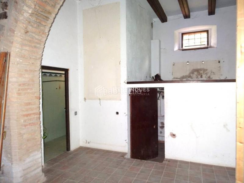 Foto 4e368244-34f9-405d-a691-aaaf6383be6a. Casa con parcheggio in Cabrils