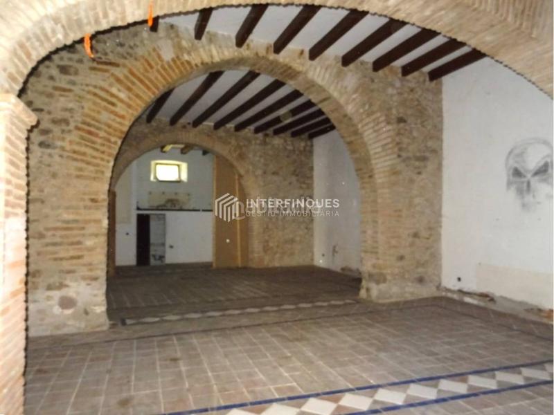 Foto 52d99a2a-1ddb-48bd-b56d-c2d3ee593a8d. Casa con parcheggio in Cabrils