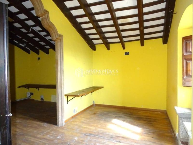 Foto 76d1ee50-1747-4f8f-ad73-004333f1160b. Casa con parcheggio in Cabrils