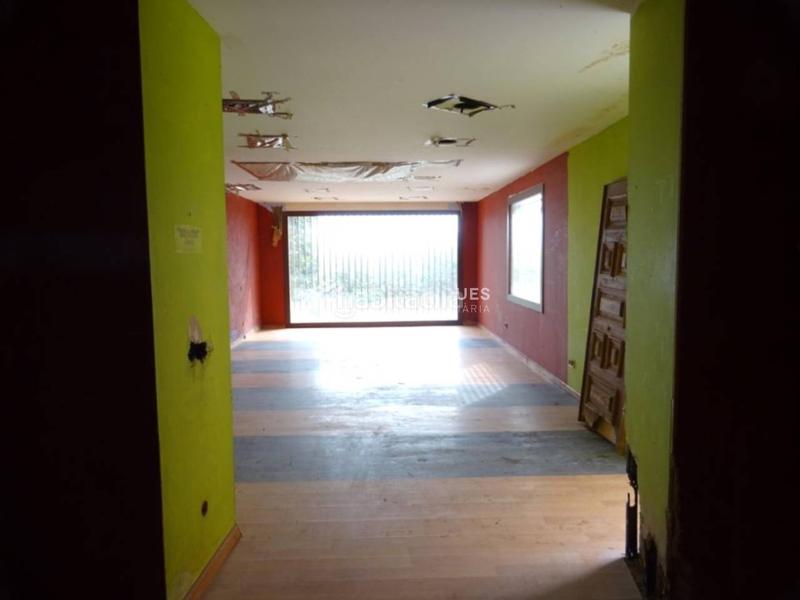 Foto aceb32a2-e6fb-47a3-98f7-9744223238ba. Casa con parcheggio in Cabrils