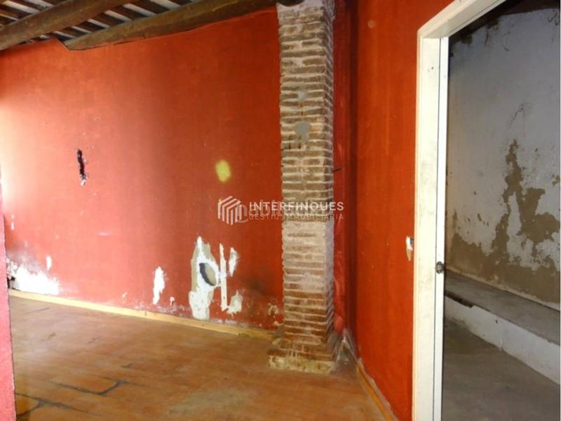 Foto b75a6b9c-6bd6-4b22-b576-53ce5a48214b. Casa con parcheggio in Cabrils