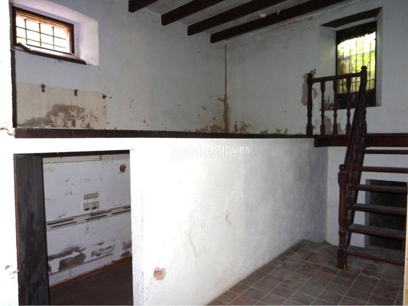 Foto deccd77f-0b8a-4f4b-819c-b9ca42f57a3d. Casa con parcheggio in Cabrils