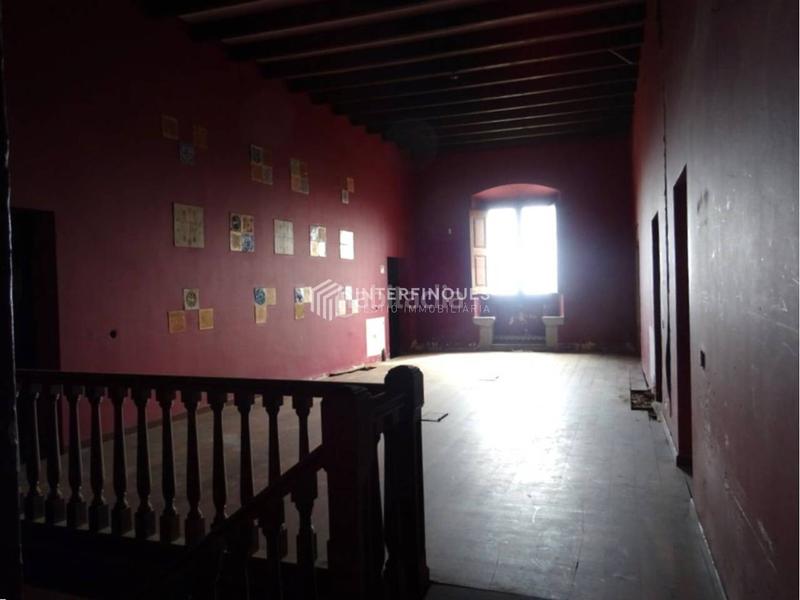 Foto f7ab7553-ea01-44e8-a328-afe6684d5176. Casa con parcheggio in Cabrils