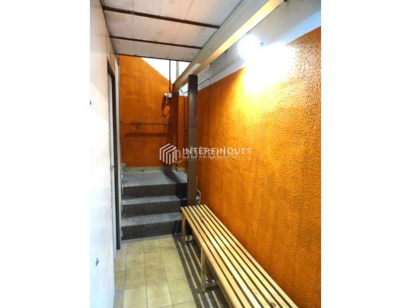 Foto 2dca28c8-23cd-47b1-8908-3e4b561fea02. Local commercial dans Llefià Badalona