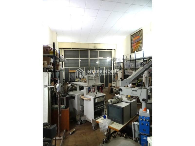 Foto 335cdd4a-7399-42ac-ad9b-7de001a64ca0. Local commercial dans Llefià Badalona