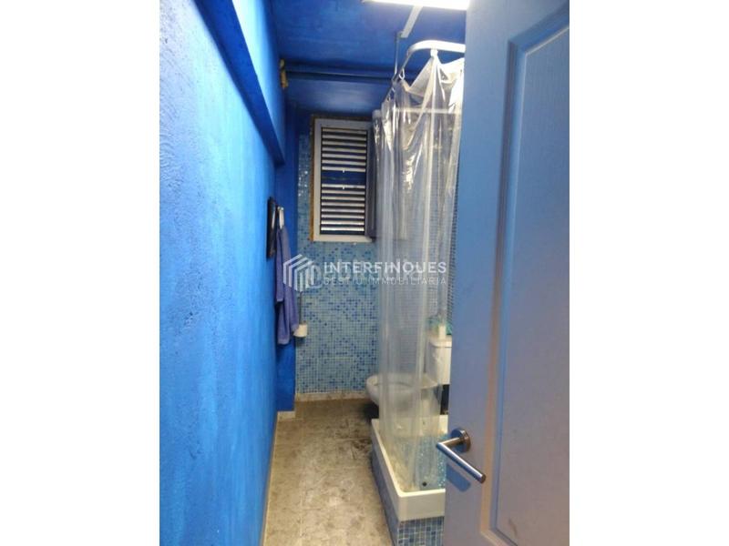 Foto 4945ebf4-f159-4eb6-b483-e3cb88ce81a4. Local commercial dans Llefià Badalona