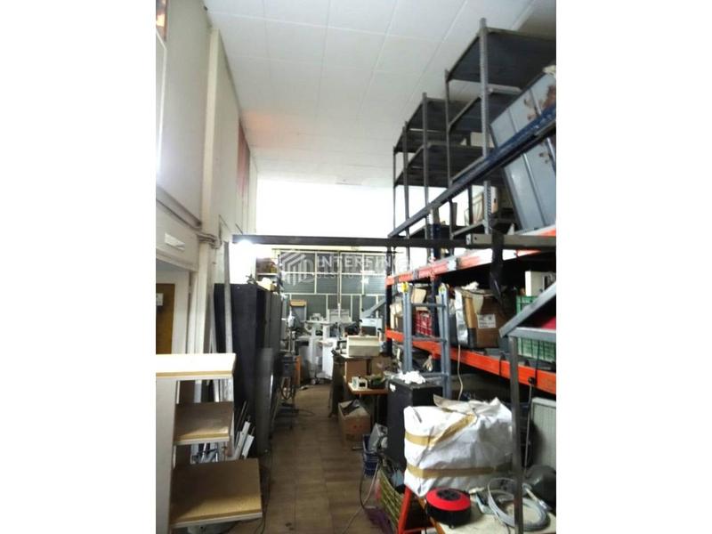 Foto e96f7e5f-28b5-499e-80ea-0055fcdaba41. Local commercial dans Llefià Badalona