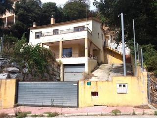 Casa  Castell dosrius. Casa en venta en dosrius