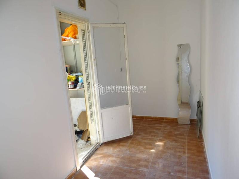 Foto f9065f50-3806-49a2-87c1-88f8e7c46e75. Attique dans Sant Crist Badalona