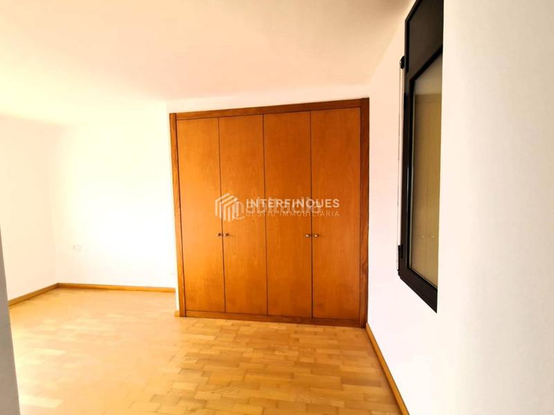 Foto 71fd5401-e2ca-4822-ad33-f8a3d718dd9a. Flat with heating parking in Centre Badalona