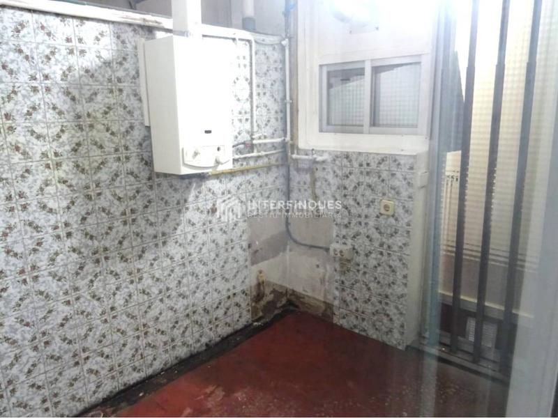 Foto 25c8c702-9c4d-44a7-8051-6d018bcd4685. Etagenwohnung in Sant Crist Badalona