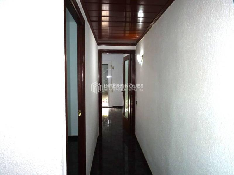 Foto a0a9240b-602f-4bd5-bb73-02bd9abdec0f. Etagenwohnung in Sant Crist Badalona