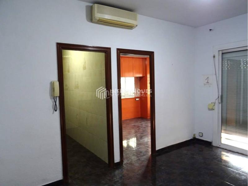 Foto a27e4cfc-e7a5-4f3e-a917-f78b651a798b. Etagenwohnung in Sant Crist Badalona