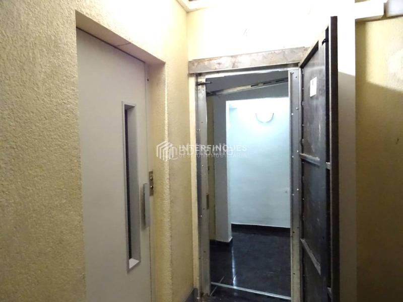 Foto ae565193-ccf2-4223-8d77-a75ebcefa80a. Etagenwohnung in Sant Crist Badalona