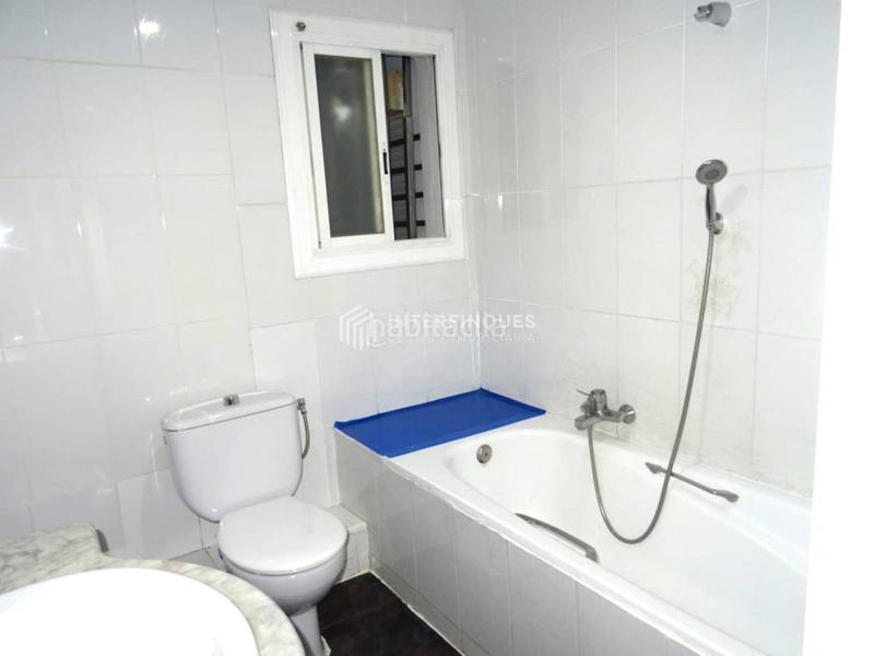 Foto c8635056-dfb3-4136-98ec-195f84cc28e6. Etagenwohnung in Sant Crist Badalona