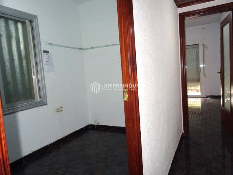 Foto f9c32d93-6247-47d9-94dc-332085da3bb5. Etagenwohnung in Sant Crist Badalona