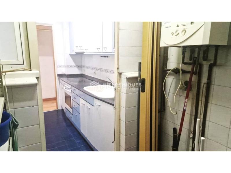 Foto 3132b302-3136-49cc-b951-33f4120e7ea9. Flat with heating in Baix Guinardó Barcelona