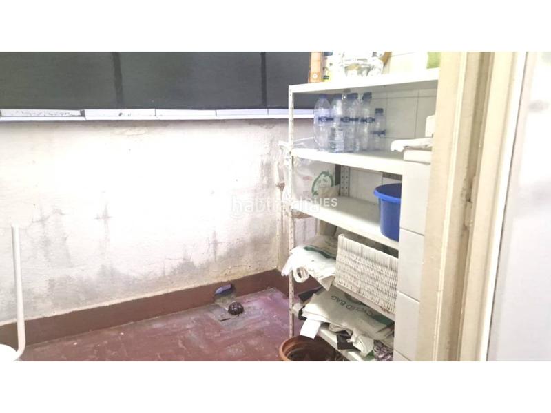 Foto 5ae4f5ae-3fe4-4eed-8ae0-18b57459aa66. Flat with heating in Baix Guinardó Barcelona