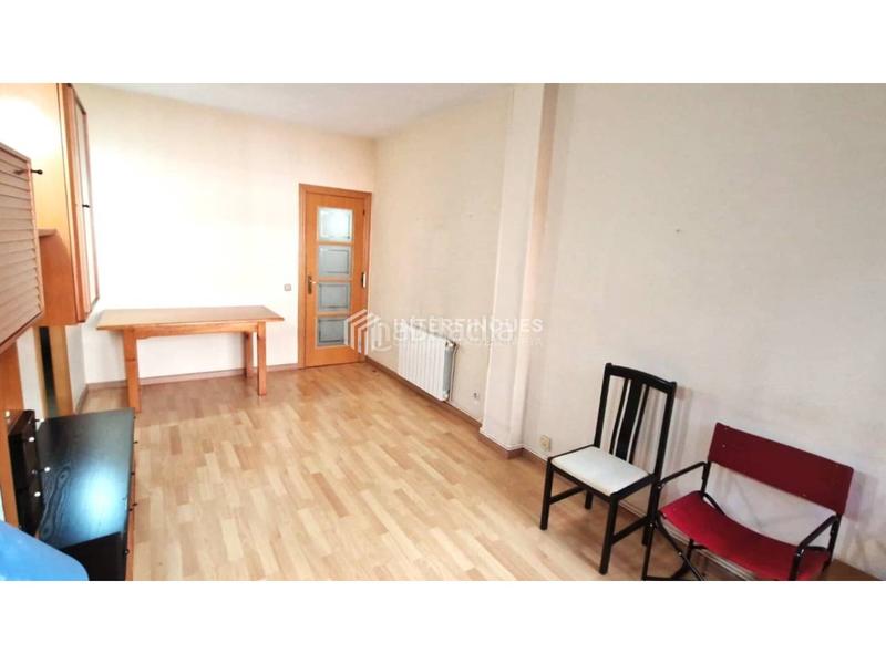 Foto ce54daa5-da83-412d-92b9-c59f8013e0b3. Flat with heating in Baix Guinardó Barcelona