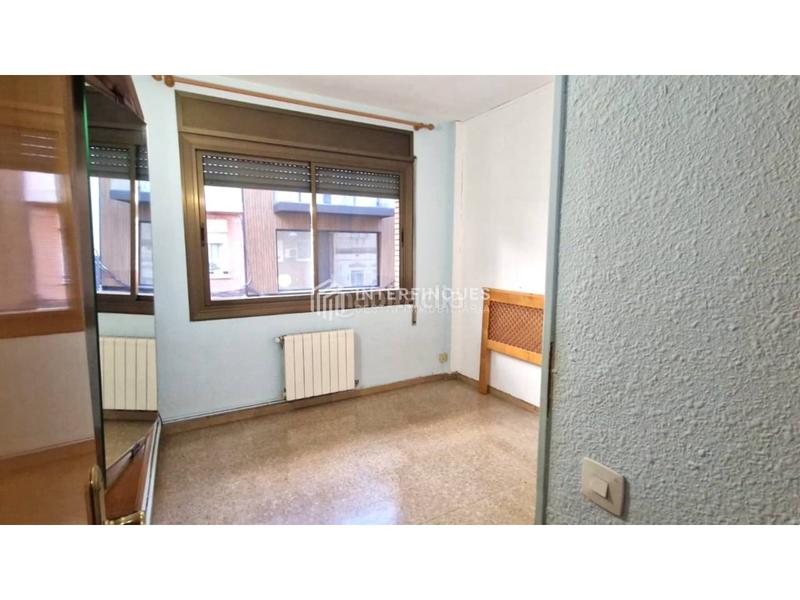 Foto d87db9ab-b7da-4b54-97f6-ad656c456503. Flat with heating in Baix Guinardó Barcelona