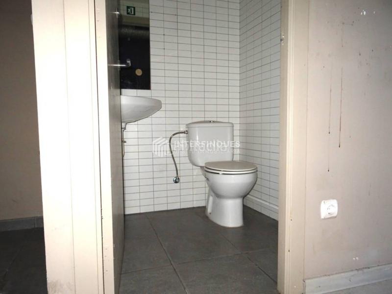 Foto 4b7ad428-6989-44a7-a5b0-51a8b5792fd8. Casa a Centre Badalona