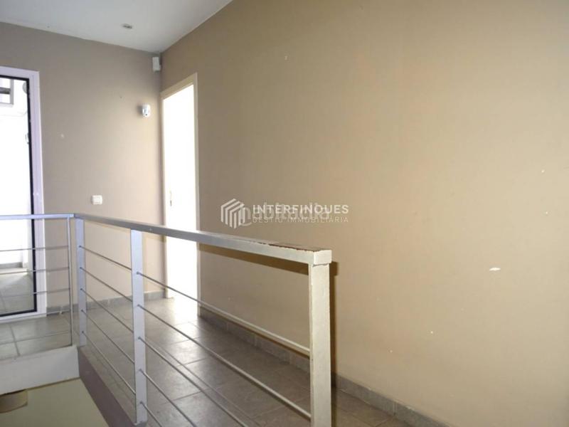 Foto 6c468993-f3fd-47dd-93a5-c9c333b72ae6. Casa a Centre Badalona