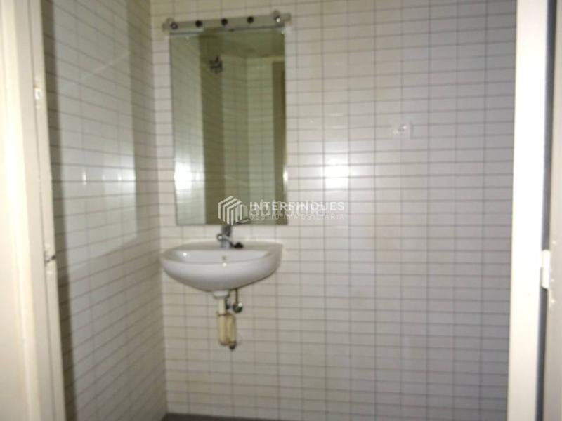 Foto 91928805-693b-42b2-ae95-ac6f3095e9cb. Casa a Centre Badalona