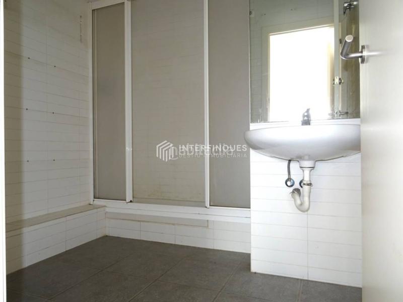 Foto a71f38a4-fdb3-46d5-bb40-677e9a7b9d3a. Casa a Centre Badalona