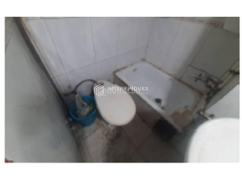 Foto e2cc1477-92d7-4c7a-aeb2-e1f17e2d6303. Pis a Lloreda Badalona